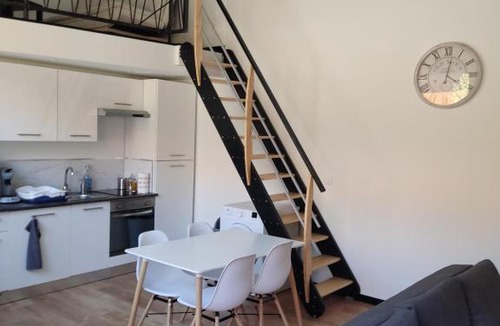 Saint-Etienne-de-Saint-Geoirs Apartment | Résidence du Lavoir