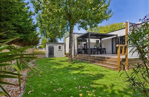 Saint-Gilles-Croix-de-Vie Ski Chalet | Résidence Les Voiles Blanches - Chalet pour 8