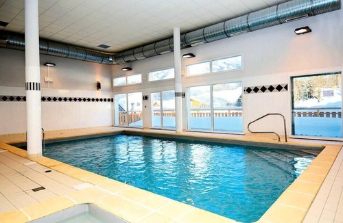Saint-Sorlin-d'Arves Apartment | Résidence Odalys Les Bergers *** - 4 rooms 9/10 persons