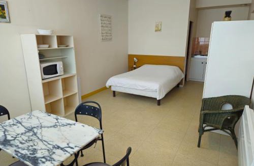 Rennes-les-Bains Apartment | Résidence Anclo