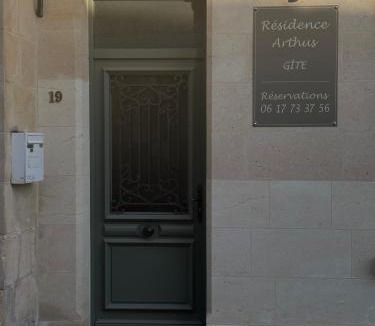 Pierrefonds Apartment | Résidence ARTHUS Ménalippe