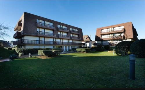 Benerville-sur-Mer Apartment | Résidence avec piscine, à 2 min de la plage