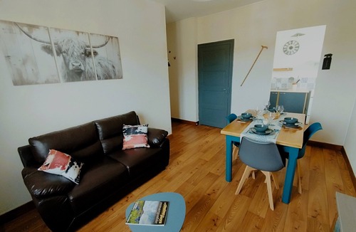Jassat Apartment | Résidence de Michèle Meublé de 45m² Pour 2 Adultes + 2 Enfant Jardin et Parking