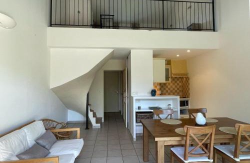 Aigueze House | Résidence de vacances avec piscine