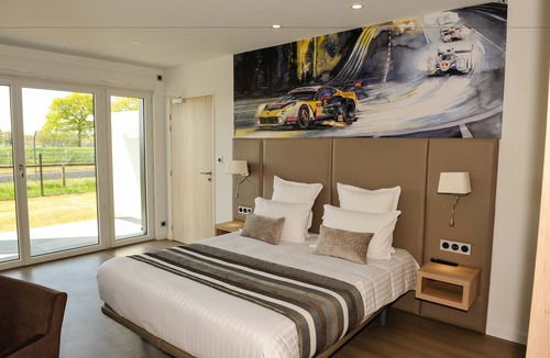 Le Vigeant Hotel | Résidence des Pilotes