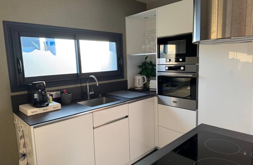 Pont-du-Chateau Apartment | Résidence du Champ Lamet