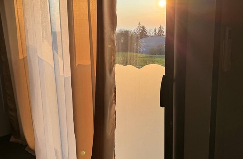 Pont-du-Chateau Apartment | Résidence du Champ Lamet