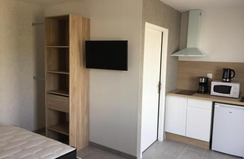 Bourbon-Lancy Apartment | Résidence du Lac - Bourbon-Lancy