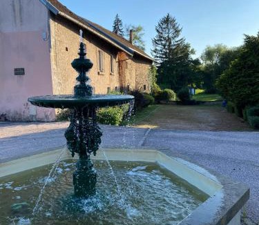 Conflans-sur-Lanterne Apartment | Résidence du lion d'or