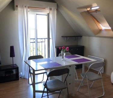 Saint-Jouan-des-Guerets Apartment | résidence les voiles rouges
