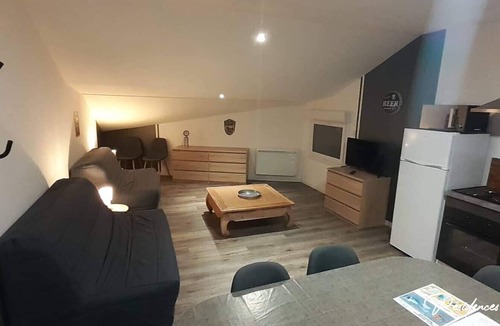 Saint-Laurent-sur-Sevre House | Résidences du Palmier