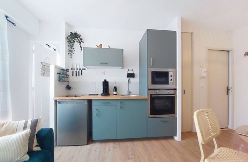 Saint-Palais-sur-Mer Apartment | Résidence de Saint Palais by Interhome