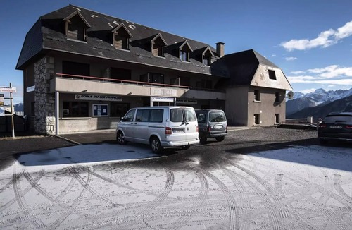 Pla d'Adet Apartment | Résidence Garlitz Altitude - Apartment 4 people near ski slopes of Pla d'Adet