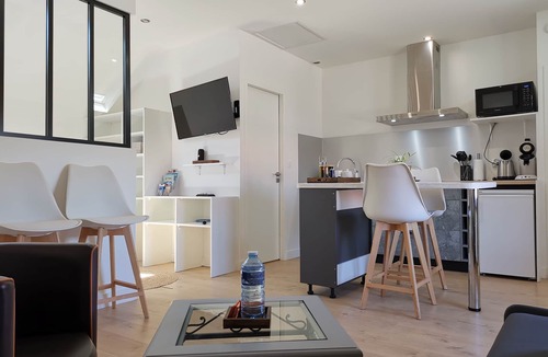 St-Meme-le-Tenu House | Résidence L'Hermitière