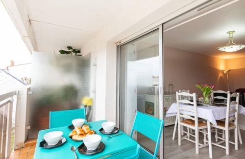 Meschers-sur-Gironde Apartment | Résidence Le Centre by Interhome