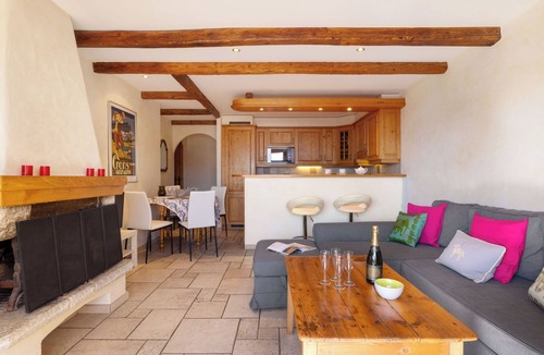 Montana Apartment | Résidence Le Chalet 5 by Interhome