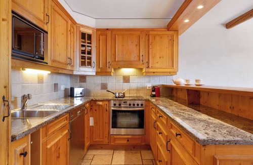 Montana Apartment | Résidence Le Chalet 5 by Interhome