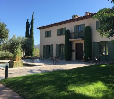 La Motte House | Résidence le Clos Azur 115