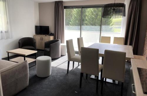 Eaux-Bonnes Apartment | Résidence Le Portillo - Piscine - 3 Pièces pour 8 Personnes MAE-4873
