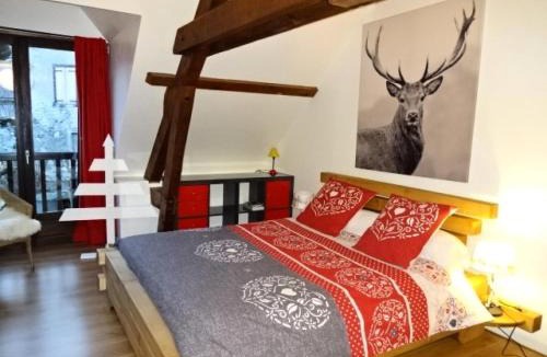 Guchen Villa | Résidence Maison Mitoyenne - Maison 10 personnes village de GUCHEN MAE-9594