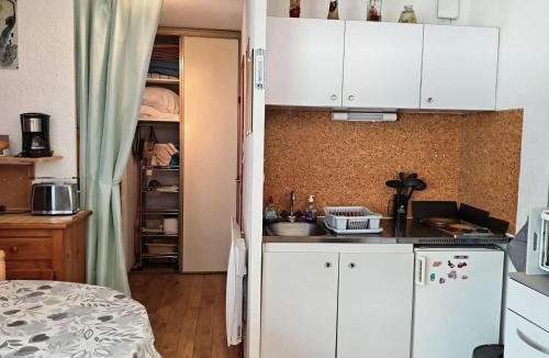 Bareges Apartment | Résidence Marmottes - Studio cabine avec place de parking couvert privé MAE-8274