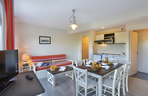 Saint-Pol-de-Leon House | Résidence Nemea les Roches