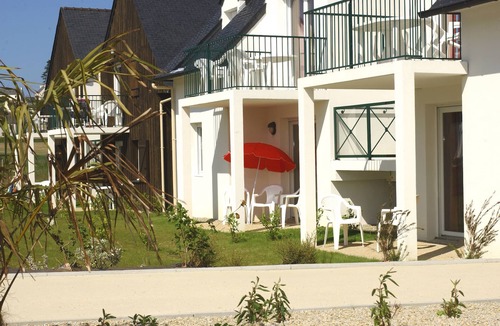 Saint-Pol-de-Leon House | Résidence Nemea les Roches