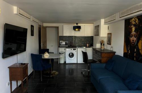 Neuilly-sur-Marne Apartment | Résidence P&C Studio élégant proche de Paris