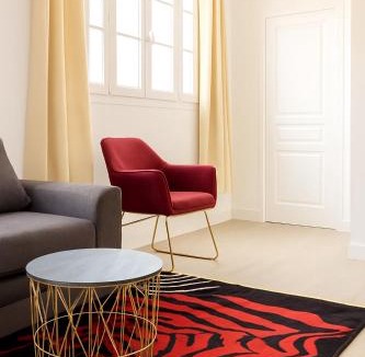 Le Bourget Apartment | Résidence Peace