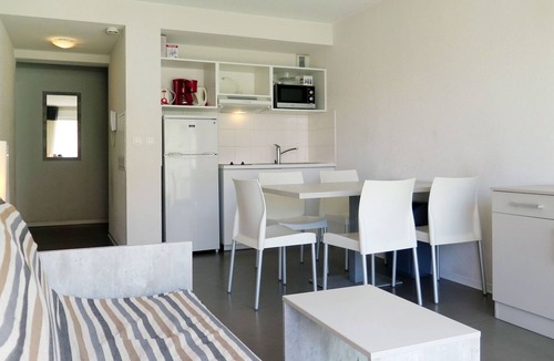 Soorts-Hossegor Apartment | Résidence Plage Centrale T2 Cab by Interhome