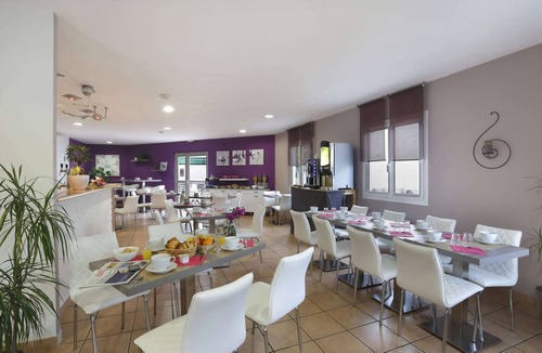 Merville Apartment | Résidence Résid'price ST2S