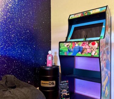 Aucamville Apartment | Rétro Gaming Universe, Escape game & Gameroom