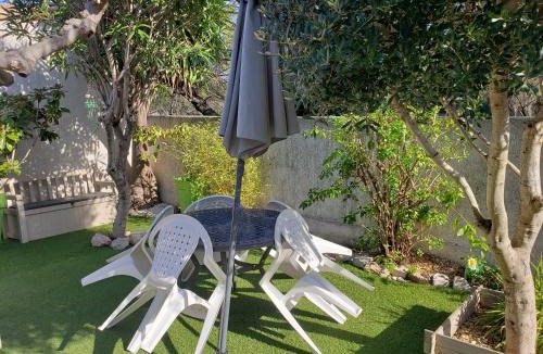 Frontignan Villa | Rêve Bleu, Maison T3 Frontignan Plage avec Jardin, Mer à 250m, Clim & Parking