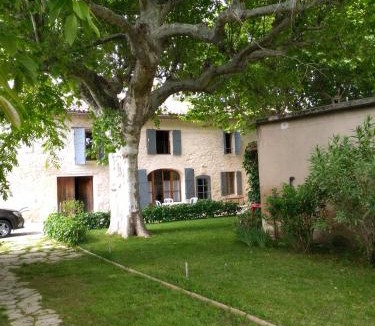 Plan-d'Orgon Bed & Breakfast | Rêve d’Emma