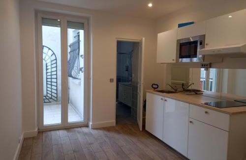 Vincennes Apartment | Rêves de jardin -SV242- Centre Vincennes avec Terrasse