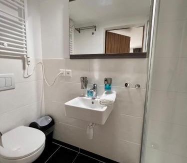 Unterageri Apartment | Rössli Self Check in 24-7 Free Parking