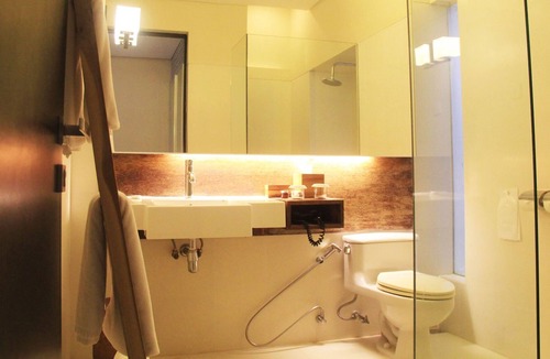 Batam Villa | R 1021 Tirta Premier Beachfront