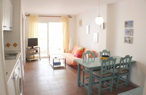 Santa Margarida Apartment | R. Marine I Garbi 2-2/Piso con piscina