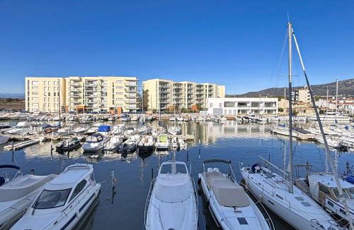 Santa Margarida Apartment | R. MARINE II (231)