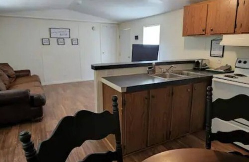 Sabinal House | "R" - Place on 127
