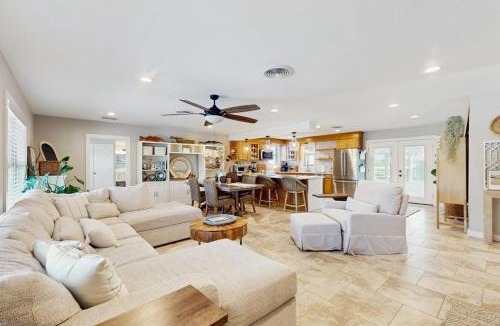 Aransas Pass House | R&R Acres