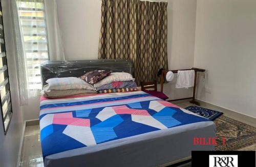 Sungai Tengi Kanan House | R & R HOMESTAY