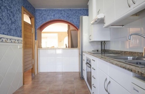 Calafell House | R140 Manila Resort Jardin