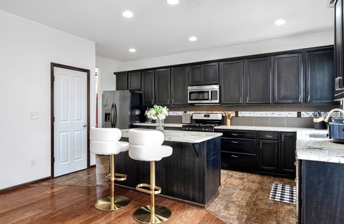 Renton House | R4: Rainier Villa