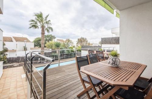 Calafell Villa | R64 Deluxe Villa Déjà Vu