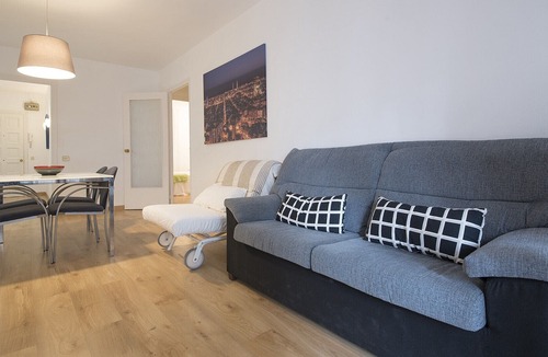 Calafell Apartment | R68-1 Two bedroom apartment 50 m from the beach