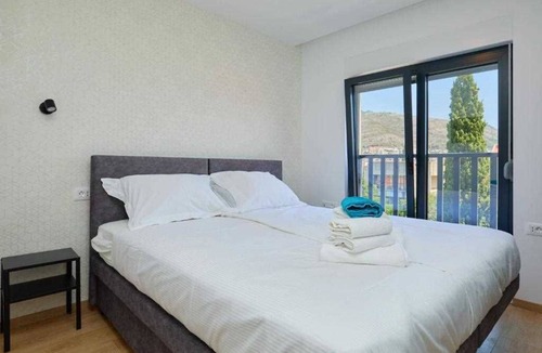 Babin Kuk Apartment | R7 Standard double or twin room DOMINIUM CITY SUITES
