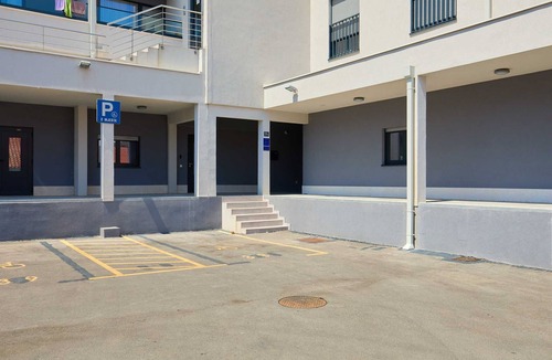 Babin Kuk Apartment | R7 Standard double or twin room DOMINIUM CITY SUITES