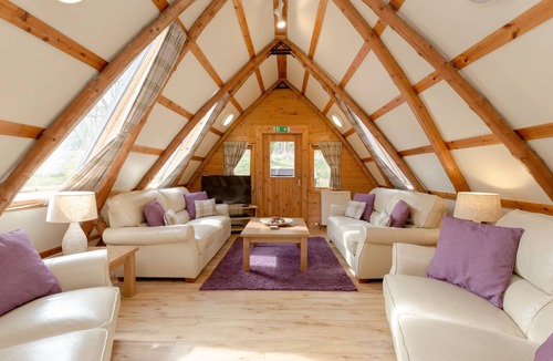 Maybole House | Rabbie Burns Lodge by Interhome