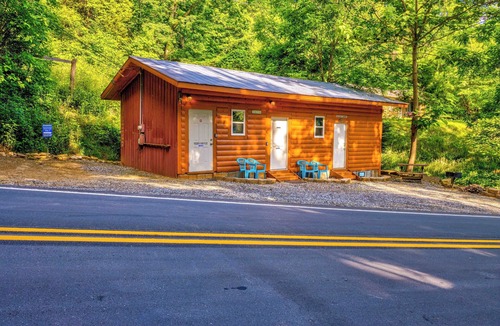 Cherokee House | Rabbit Cabin at Panther Creek